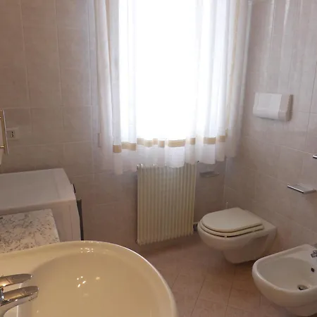 Bilocale Con Grande Terrazza Piazza Aurora * Lido di Jesolo